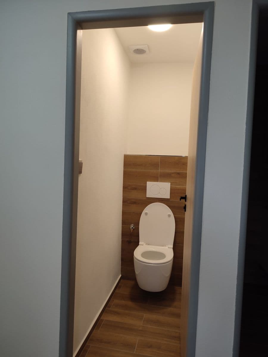 Pronájem bytu 3+1 78 m², Karlov, Velké Meziříčí, Kraj Vysočina Pronájem bytu 3+1 78 m², Karlov, Velké Meziříčí, Kraj Vysočina