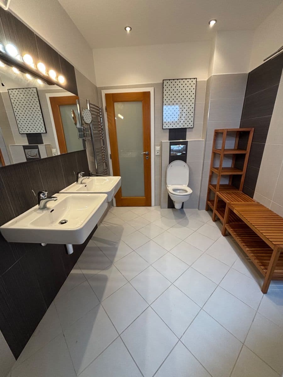 Pronájem bytu 2+kk 71 m², Hájkova, Praha, Praha Pronájem bytu 2+kk 71 m², Hájkova, Praha, Praha