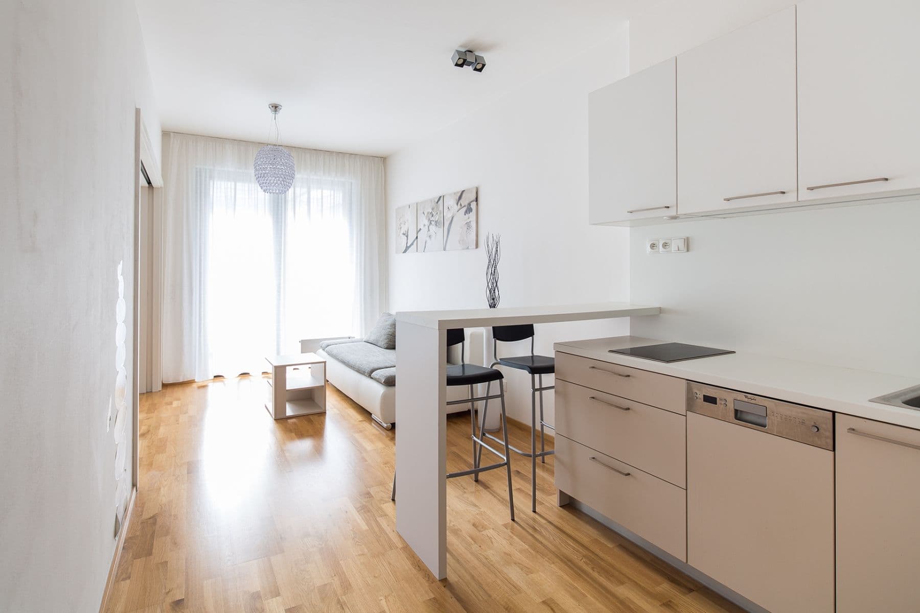 Pronájem bytu 2+kk 45 m², U Michelské školy, Praha, Praha Pronájem bytu 2+kk 45 m², U Michelské školy, Praha, Praha