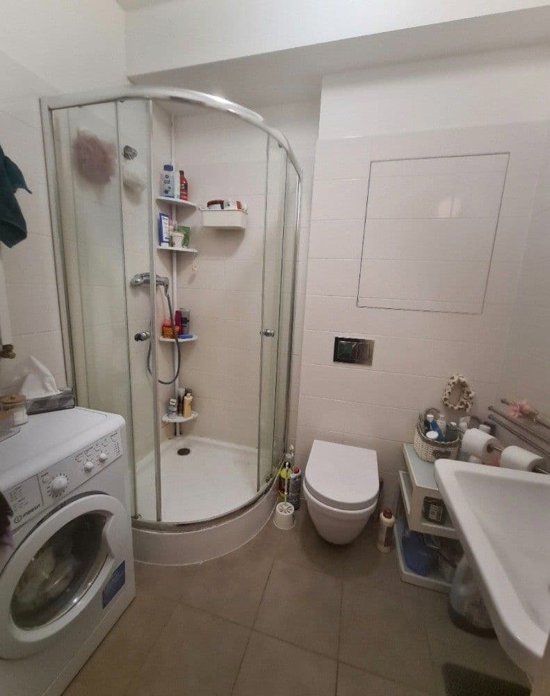 Pronájem bytu 1+kk 34 m², Freyova, Praha, Praha Pronájem bytu 1+kk 34 m², Freyova, Praha, Praha