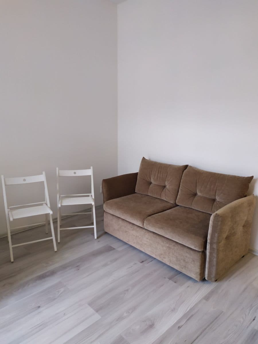 Pronájem bytu 1+kk 32 m², Slepá, Milovice, Středočeský kraj Pronájem bytu 1+kk 32 m², Slepá, Milovice, Středočeský kraj