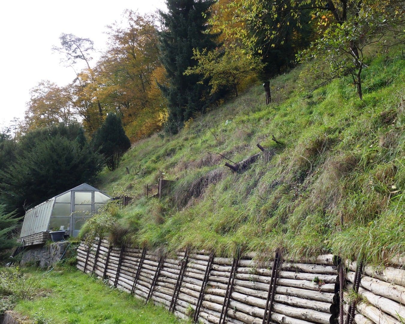 Prodej domu 55 m², pozemek 2.200 m², Zadní konce, Štěchovice, Středočeský kraj Prodej domu 55 m², pozemek 2.200 m², Zadní konce, Štěchovice, Středočeský kraj