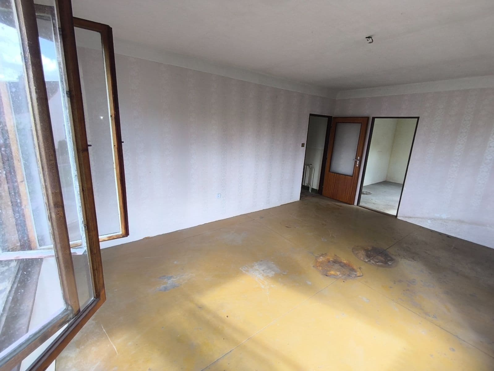 Prodej domu 340 m², pozemek 652 m², Pod Česačkou, Krušovice, Středočeský kraj Prodej domu 340 m², pozemek 652 m², Pod Česačkou, Krušovice, Středočeský kraj