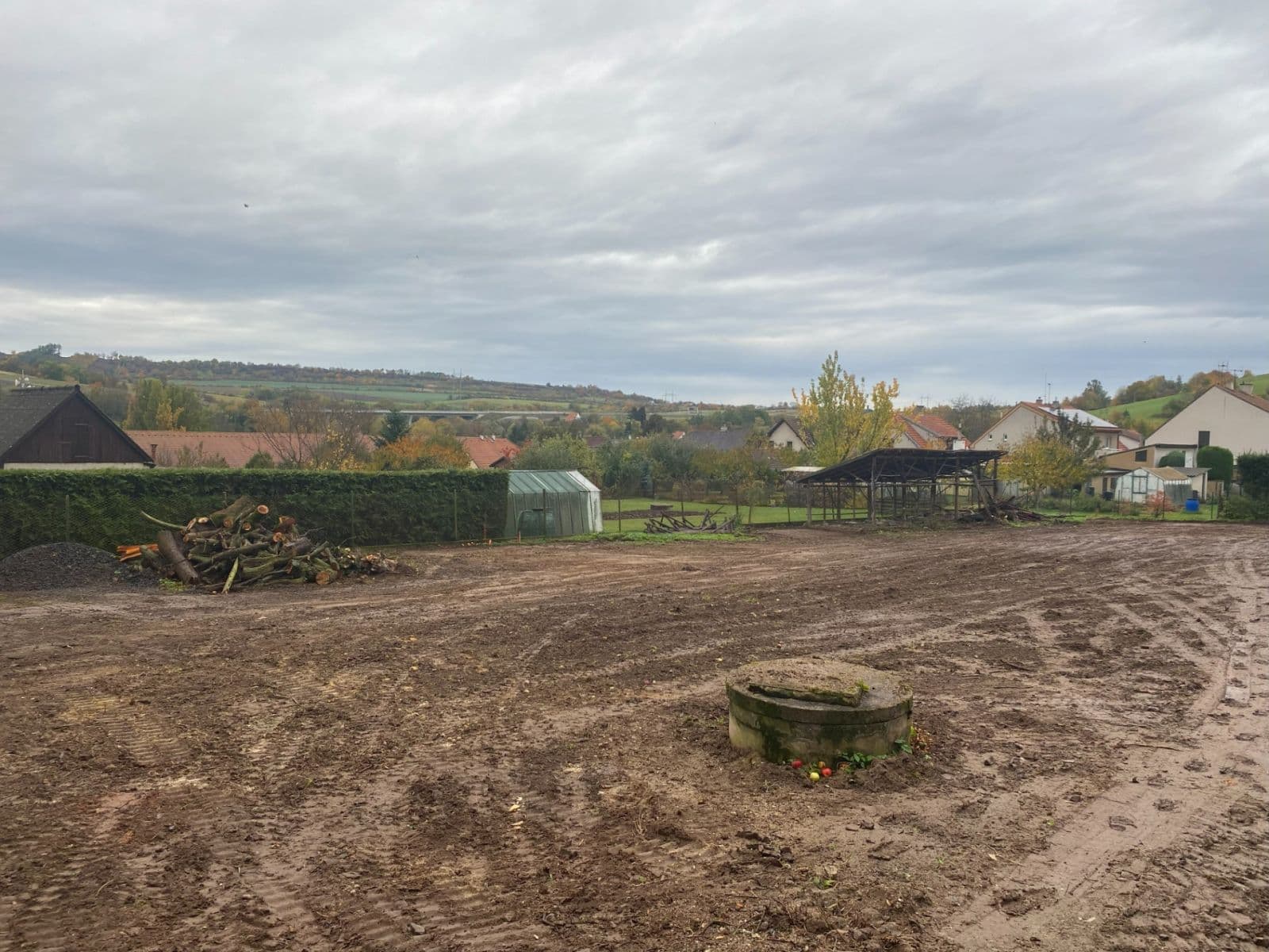 Prodej domu 340 m², pozemek 652 m², Pod Česačkou, Krušovice, Středočeský kraj Prodej domu 340 m², pozemek 652 m², Pod Česačkou, Krušovice, Středočeský kraj