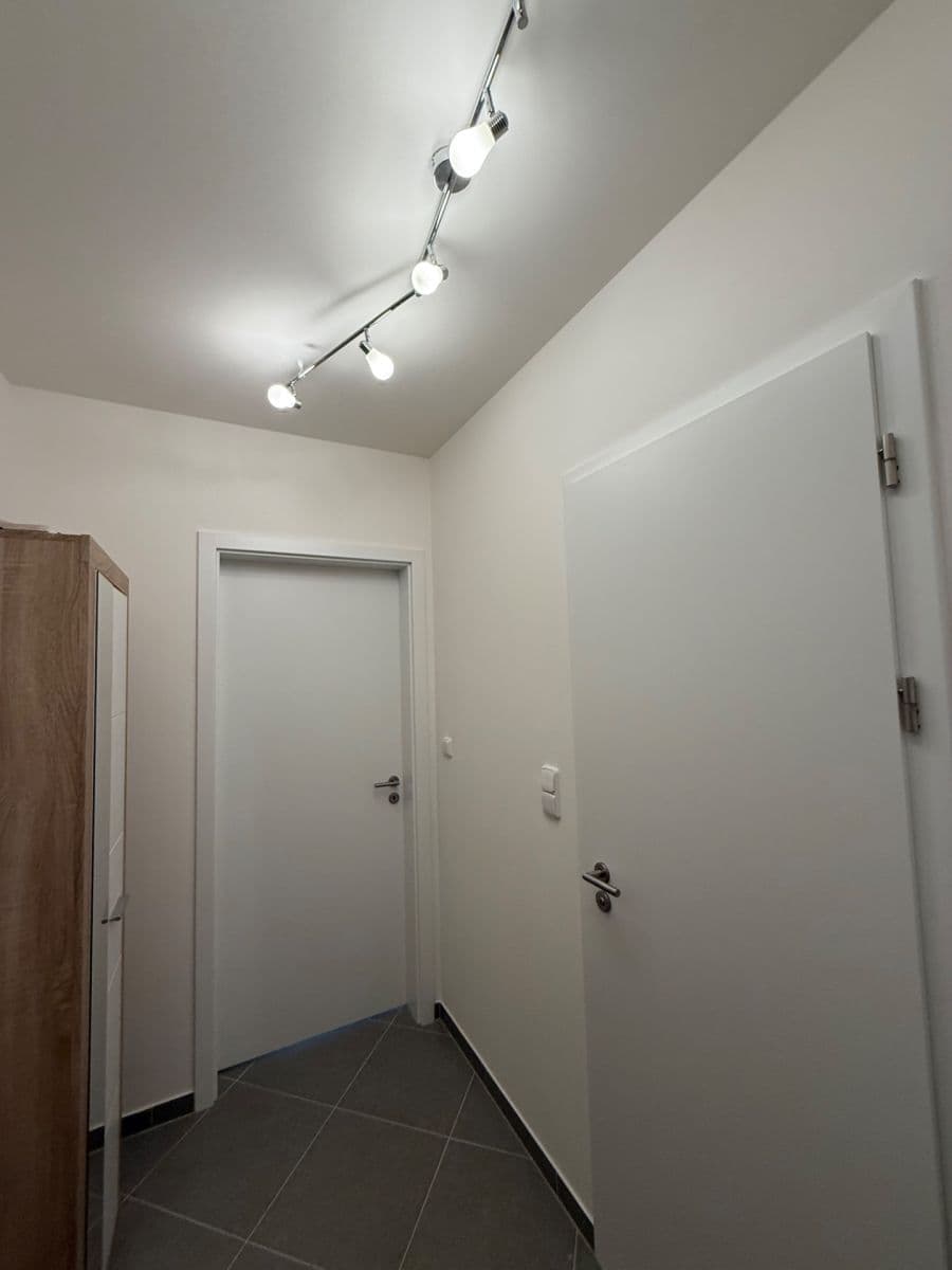 Pronájem bytu 1+kk 34 m², Čakovická, Praha, Praha Pronájem bytu 1+kk 34 m², Čakovická, Praha, Praha