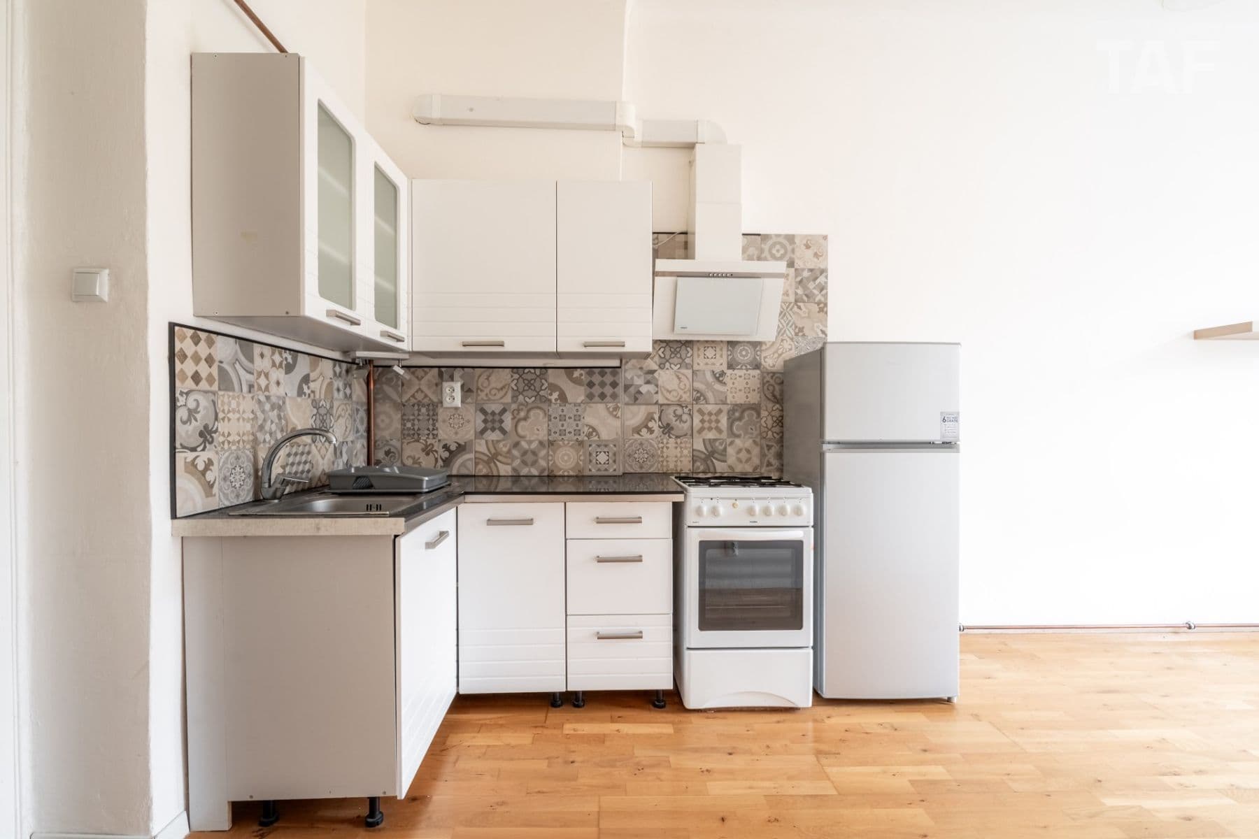 Prodej bytu 2+kk 43 m², Lucemburská, Praha, Praha Prodej bytu 2+kk 43 m², Lucemburská, Praha, Praha
