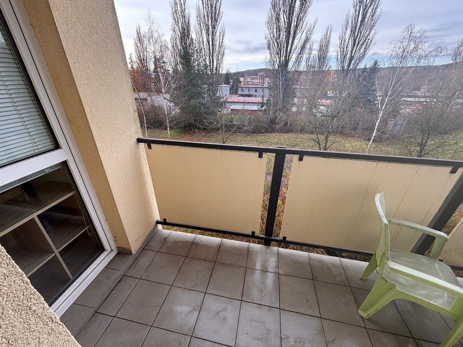 Pronájem bytu 1+1 38 m², Dukelských hrdinů, Rakovník, Středočeský kraj Pronájem bytu 1+1 38 m², Dukelských hrdinů, Rakovník, Středočeský kraj