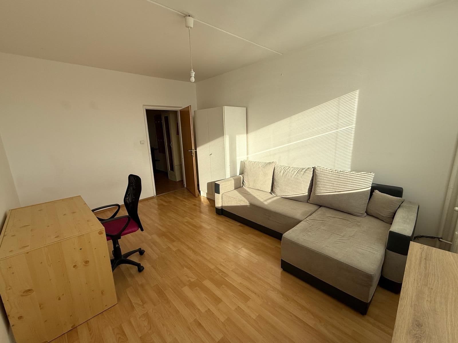 Prodej bytu 2+1 54 m², Krhanická, Praha, Praha Prodej bytu 2+1 54 m², Krhanická, Praha, Praha