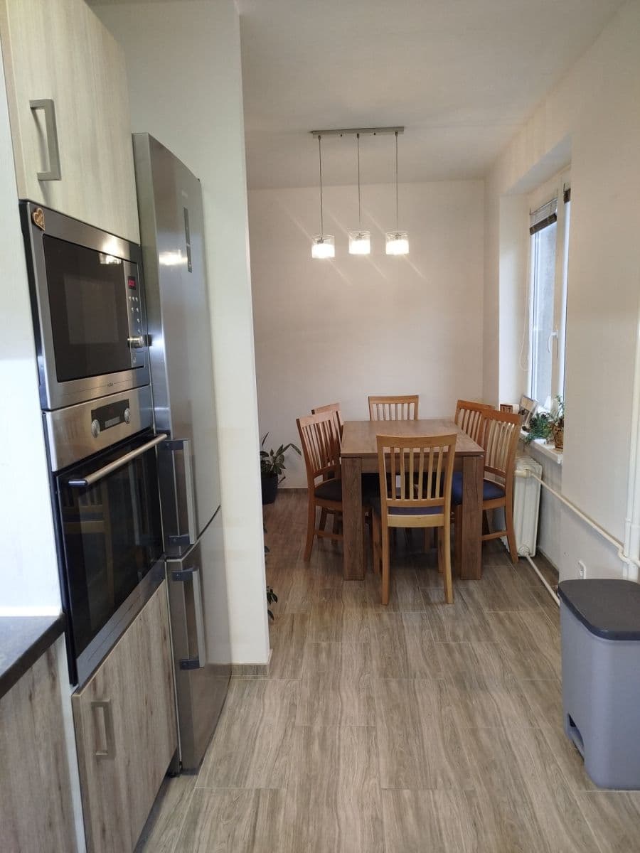 Pronájem bytu 3+kk 70 m², Svatoplukova, Prostějov, Olomoucký kraj Pronájem bytu 3+kk 70 m², Svatoplukova, Prostějov, Olomoucký kraj