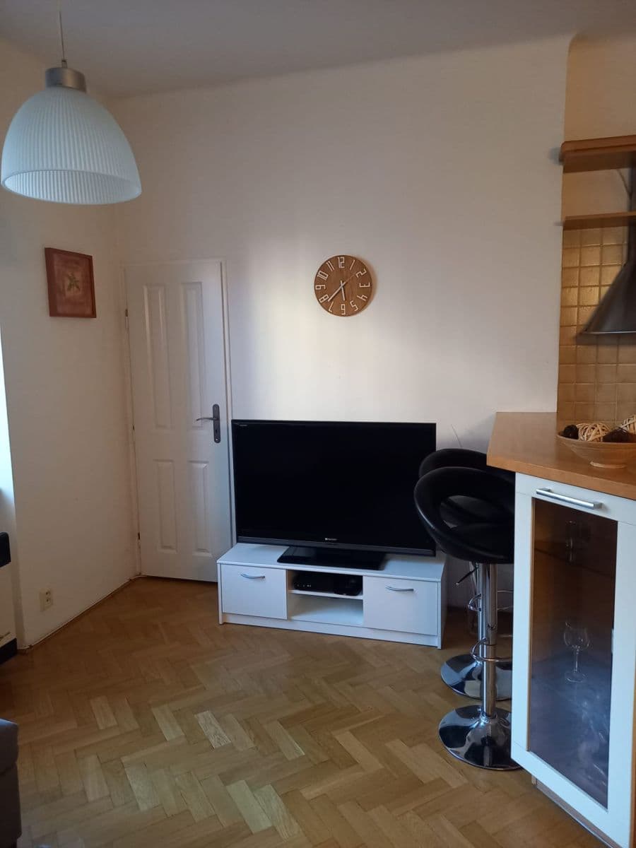 Prodej bytu 2+kk 43 m², Nad Jezerkou, Praha, Praha Prodej bytu 2+kk 43 m², Nad Jezerkou, Praha, Praha