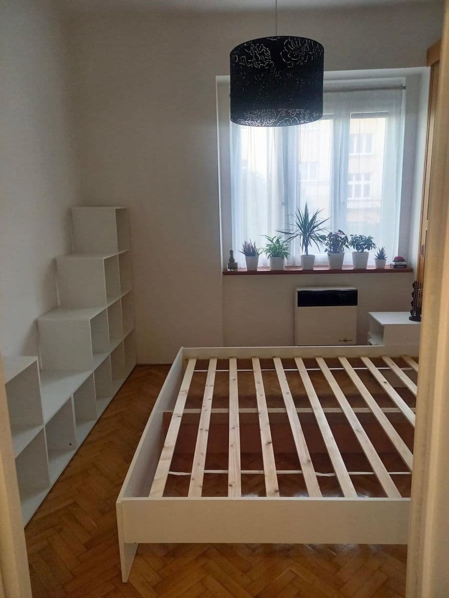 Prodej bytu 2+kk 43 m², Nad Jezerkou, Praha, Praha Prodej bytu 2+kk 43 m², Nad Jezerkou, Praha, Praha