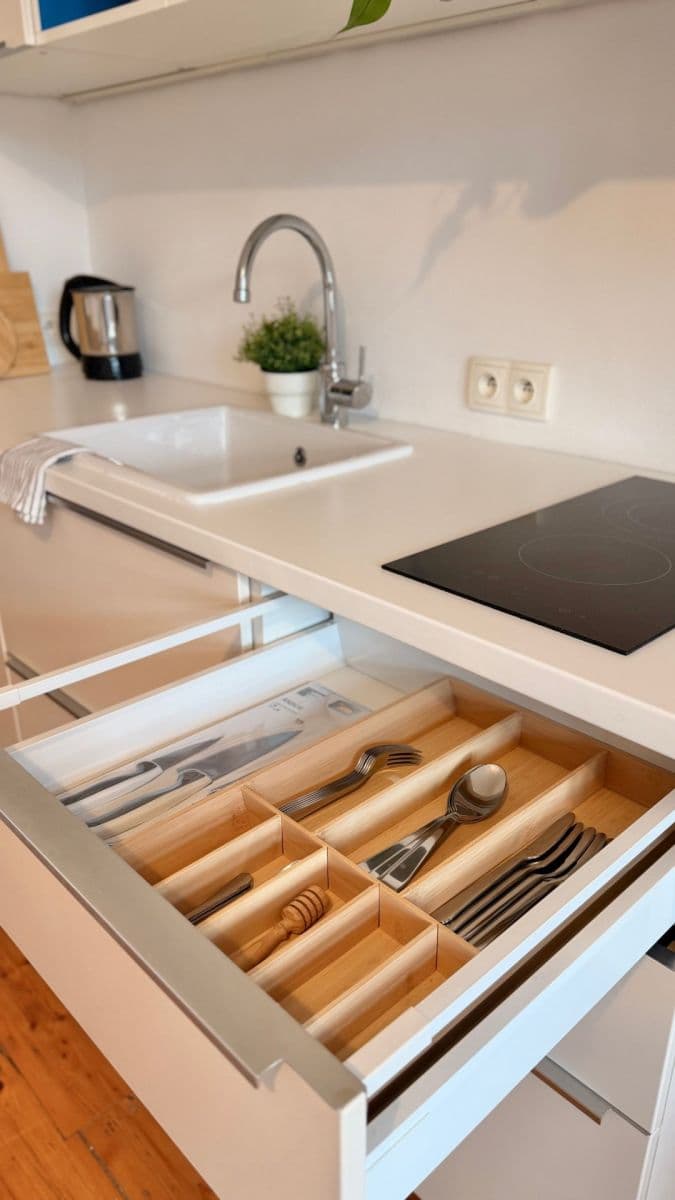 Pronájem bytu 1+kk 27 m², Gabčíkova, Praha, Praha Pronájem bytu 1+kk 27 m², Gabčíkova, Praha, Praha