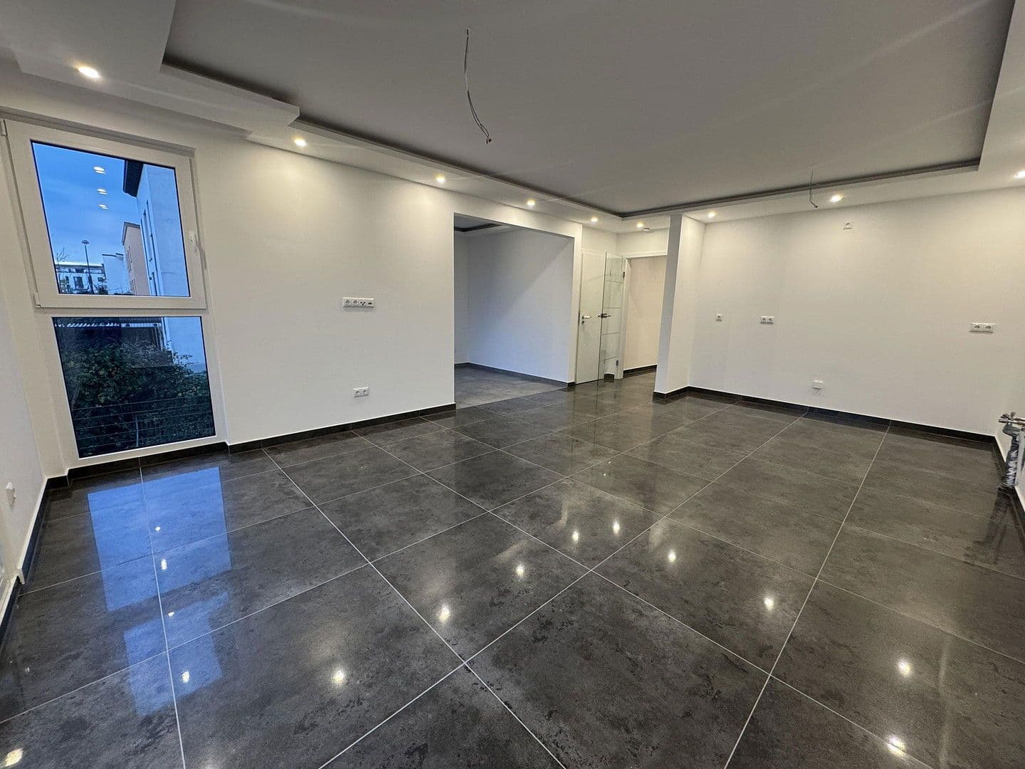 Pronájem bytu 3+1 75 m², Philipp-Ullrich-Str.7A, Offenbach, Hessen Pronájem bytu 3+1 75 m², Philipp-Ullrich-Str.7A, Offenbach, Hessen