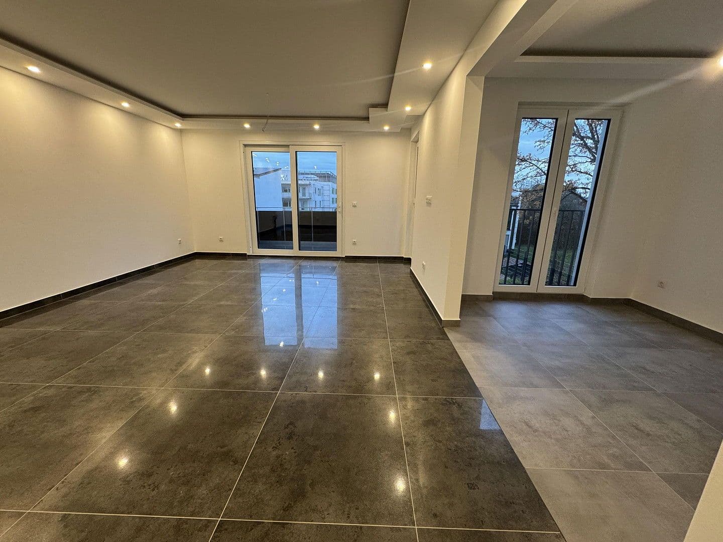 Pronájem bytu 3+1 75 m², Philipp-Ullrich-Str.7A, Offenbach, Hessen Pronájem bytu 3+1 75 m², Philipp-Ullrich-Str.7A, Offenbach, Hessen