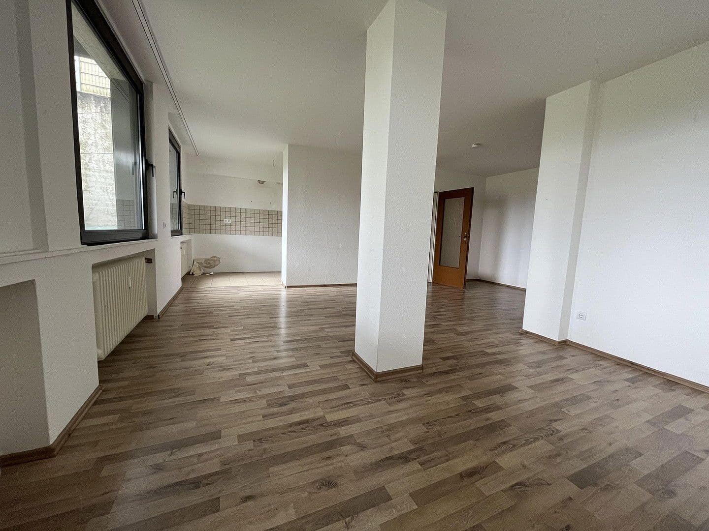 Pronájem bytu 2+1 80 m², Unter St. Clemens 28, Solingen, Severní Porýní-Vestfálsko Pronájem bytu 2+1 80 m², Unter St. Clemens 28, Solingen, Severní Porýní-Vestfálsko