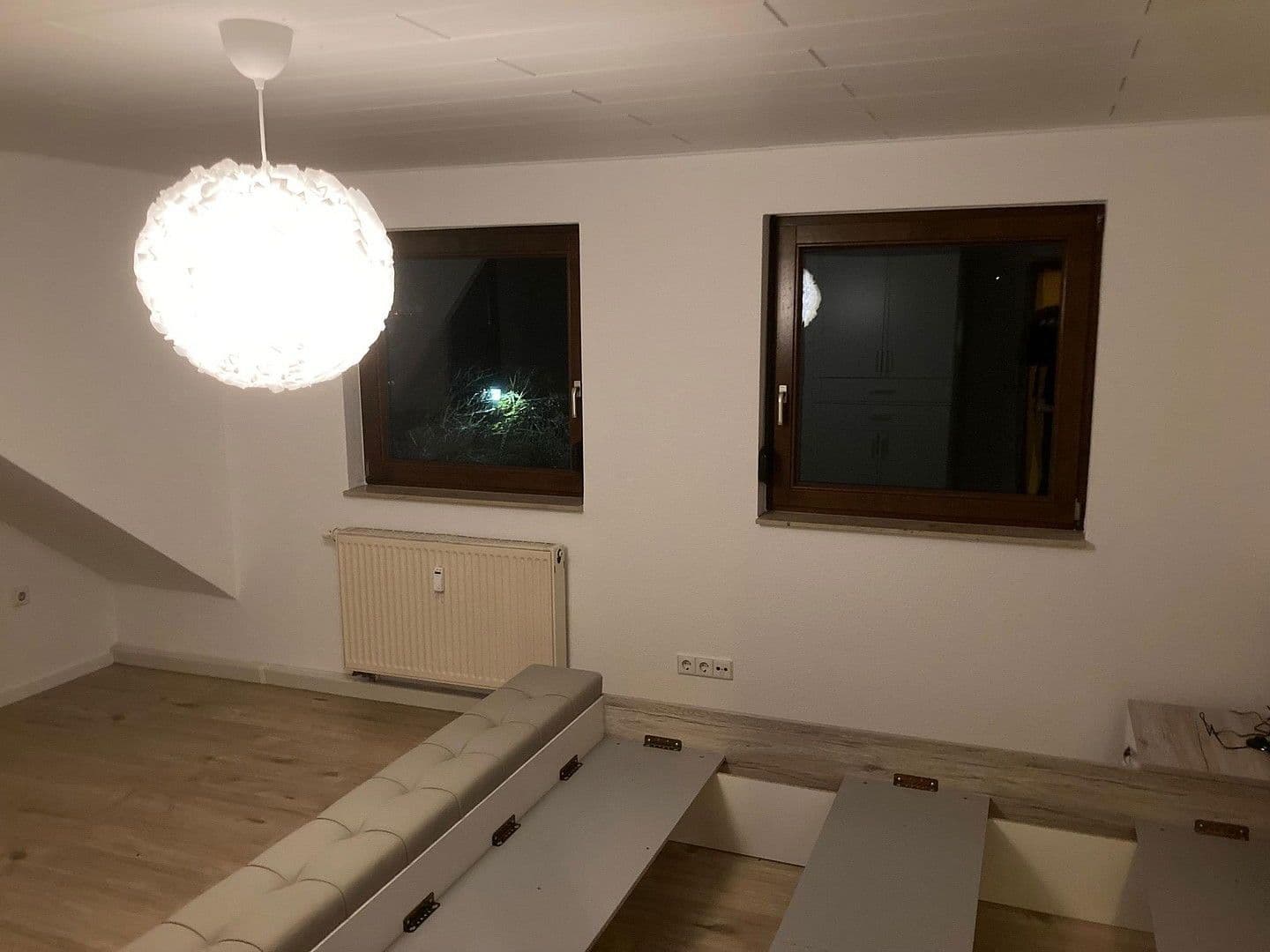 Pronájem bytu 2+1 56 m², Eschelbronn, Bádensko-Württembersko Pronájem bytu 2+1 56 m², Eschelbronn, Bádensko-Württembersko