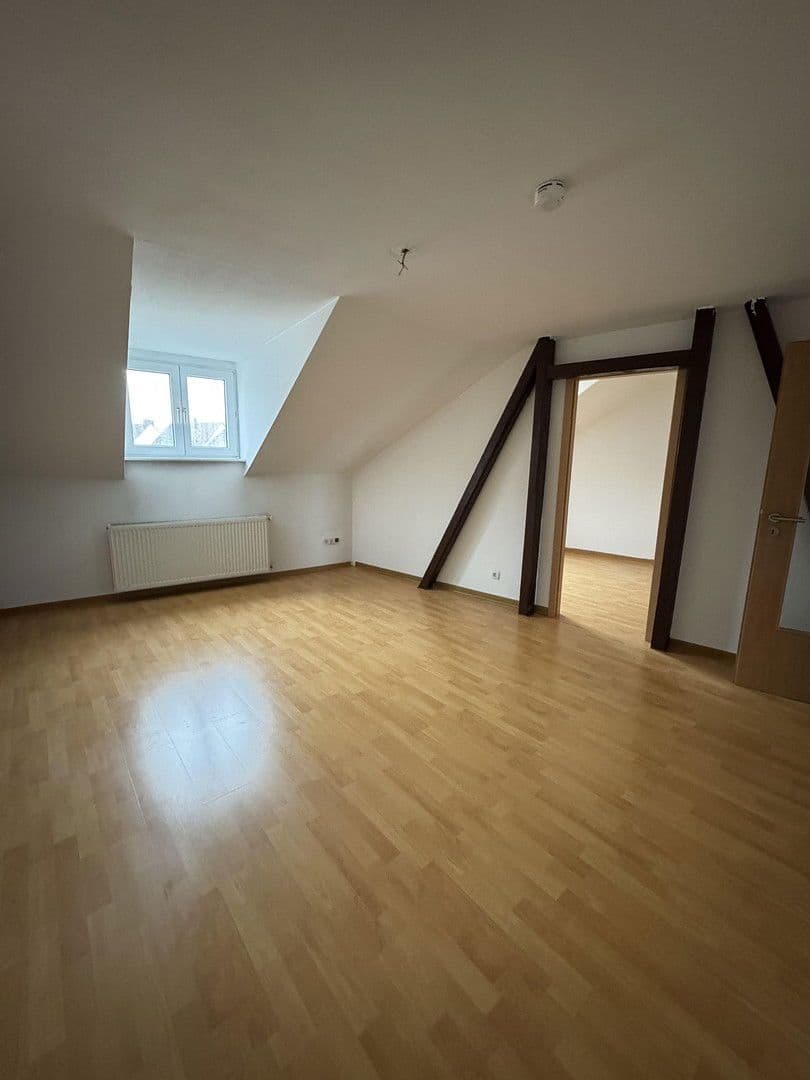 Pronájem bytu 5+1 90 m², Regerstr. 16, Solingen, Severní Porýní-Vestfálsko Pronájem bytu 5+1 90 m², Regerstr. 16, Solingen, Severní Porýní-Vestfálsko