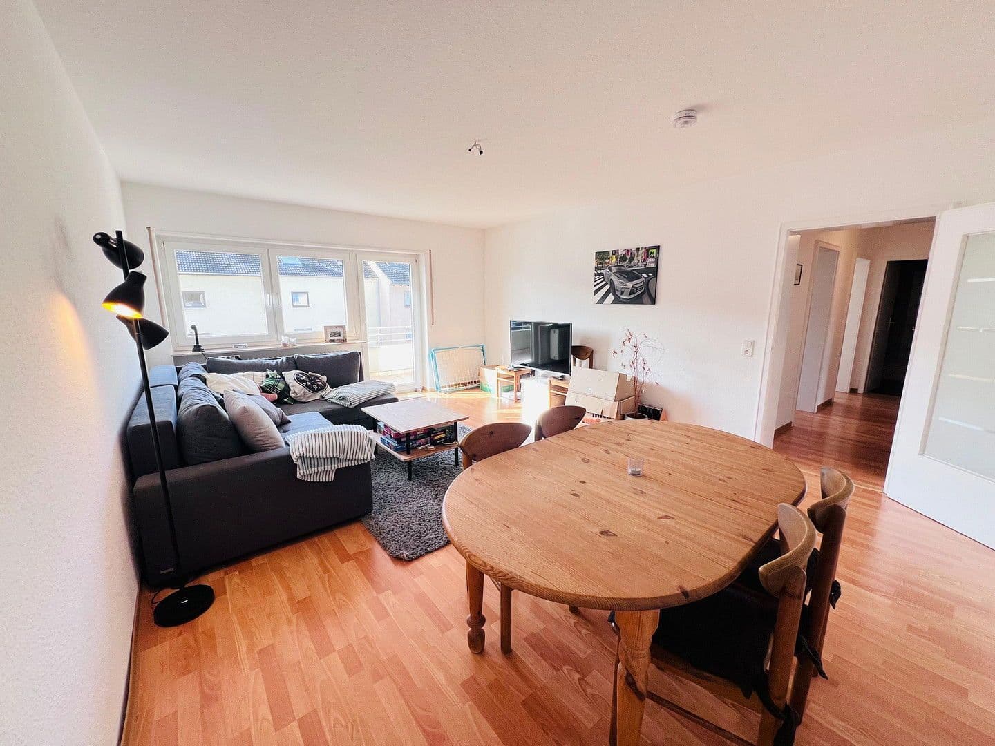 Pronájem bytu 2+1 64 m², Eisenacher Straße 4, Schwetzingen, Bádensko-Württembersko Pronájem bytu 2+1 64 m², Eisenacher Straße 4, Schwetzingen, Bádensko-Württembersko