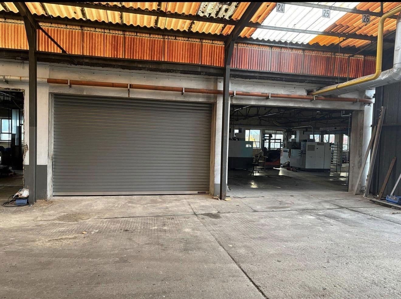 Pronájem nebytového prostoru 13.000 m², WEICHSELSTRAẞE 2-6, Lübeck, Šlesvicko-Holštýnsko Pronájem nebytového prostoru 13.000 m², WEICHSELSTRAẞE 2-6, Lübeck, Šlesvicko-Holštýnsko