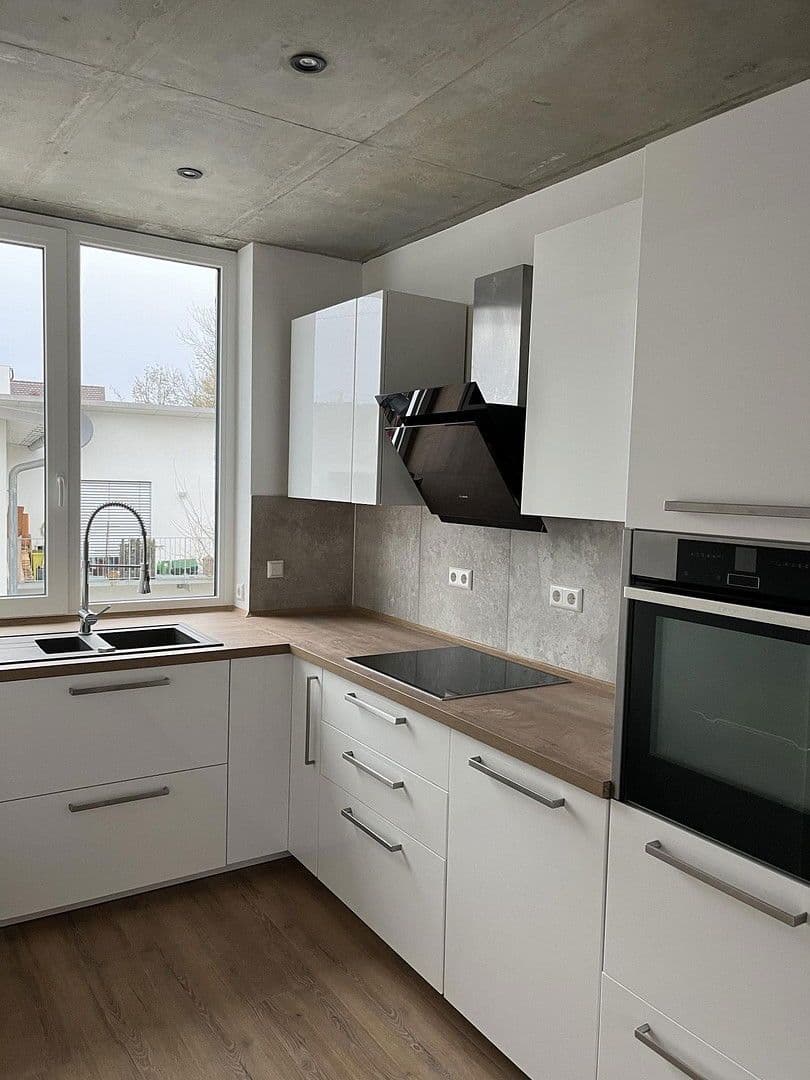 Pronájem bytu 2+1 68 m², Günzburg, Bavorsko Pronájem bytu 2+1 68 m², Günzburg, Bavorsko