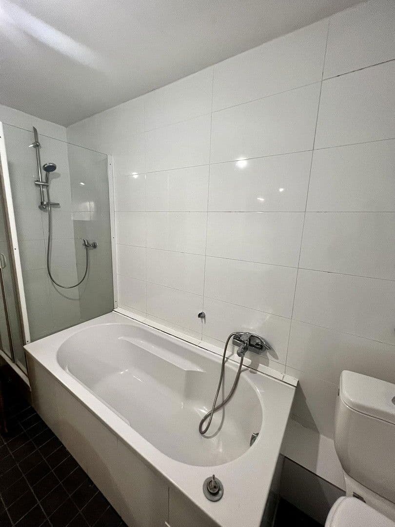 Pronájem bytu 4+1 110 m², Gartenstraße 3, Mühltal, Hessen Pronájem bytu 4+1 110 m², Gartenstraße 3, Mühltal, Hessen