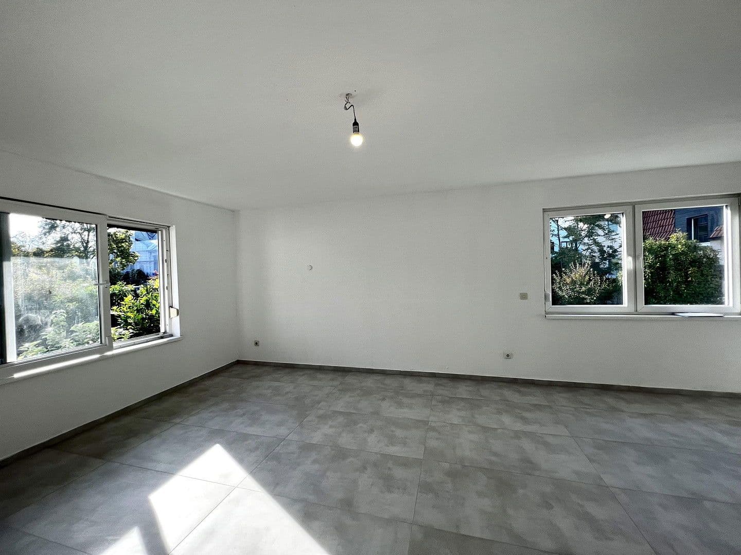 Pronájem bytu 4+1 110 m², Gartenstraße 3, Mühltal, Hessen Pronájem bytu 4+1 110 m², Gartenstraße 3, Mühltal, Hessen