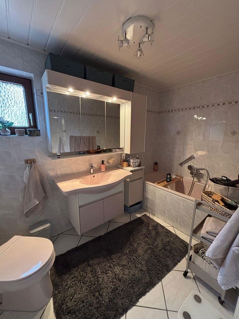 Prodej domu 152 m², pozemek 700 m², Burgwedel, Dolní Sasko Prodej domu 152 m², pozemek 700 m², Burgwedel, Dolní Sasko