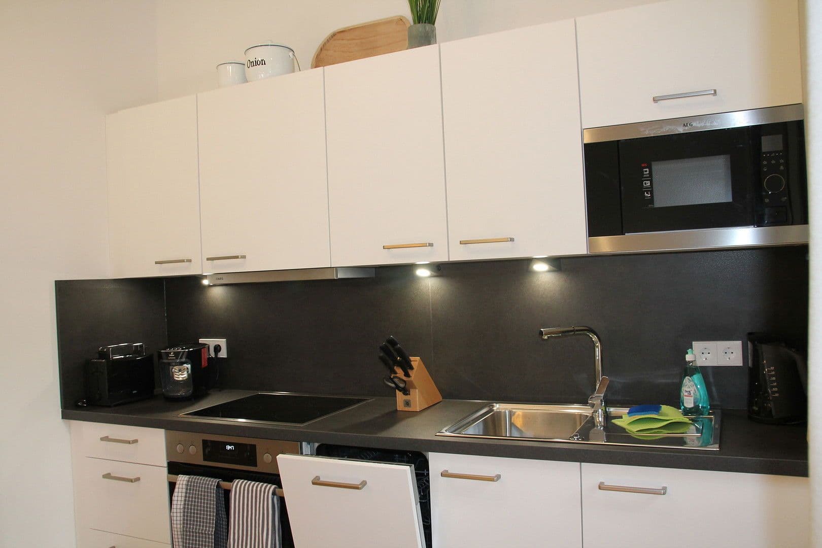 Pronájem bytu 2+1 53 m², Thomasius Straße 8, Berlin, Berlín Pronájem bytu 2+1 53 m², Thomasius Straße 8, Berlin, Berlín