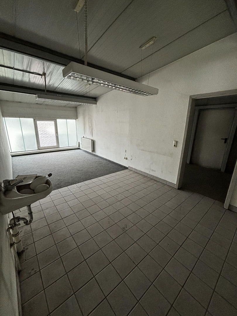 Prodej domu 1.050 m², pozemek 3.630 m², Michendorf, Braniborsko Prodej domu 1.050 m², pozemek 3.630 m², Michendorf, Braniborsko