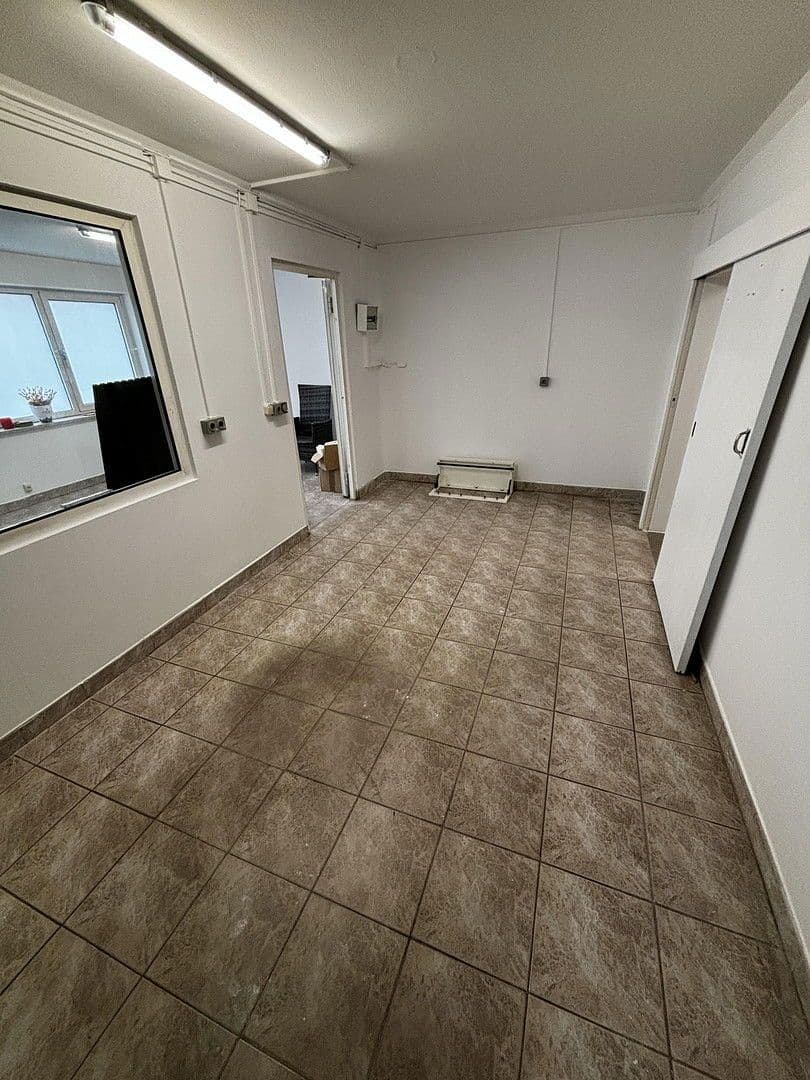 Prodej domu 1.050 m², pozemek 3.630 m², Michendorf, Braniborsko Prodej domu 1.050 m², pozemek 3.630 m², Michendorf, Braniborsko