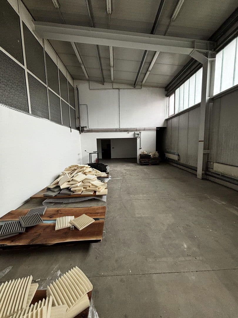 Prodej domu 1.050 m², pozemek 3.630 m², Michendorf, Braniborsko Prodej domu 1.050 m², pozemek 3.630 m², Michendorf, Braniborsko