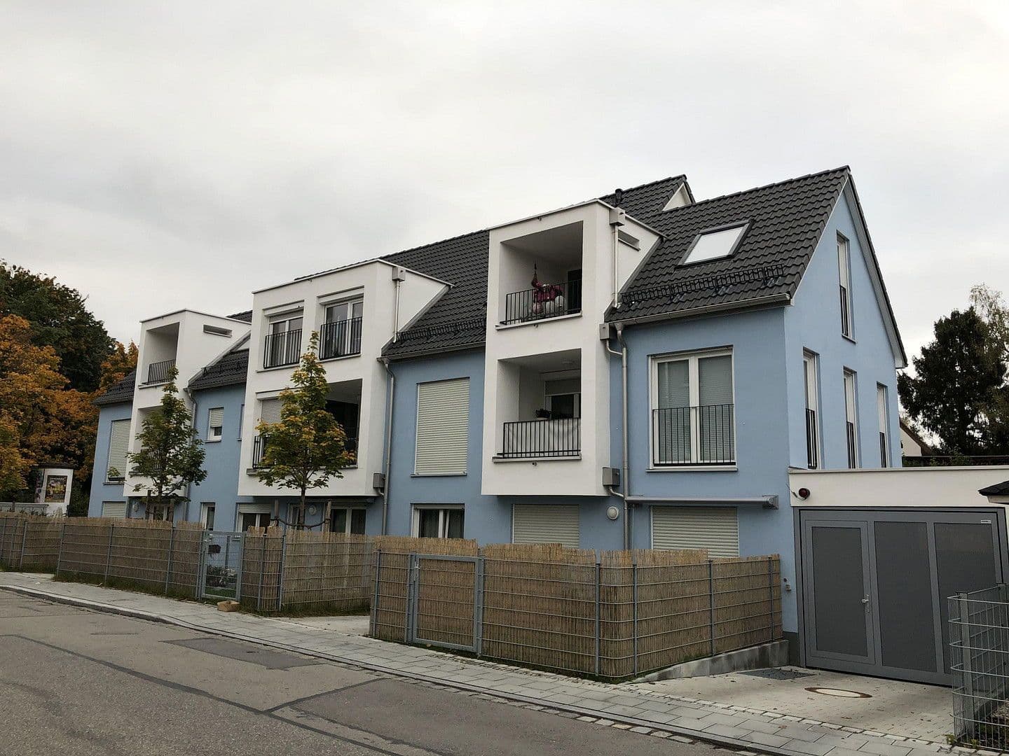 Pronájem bytu 2+1 60 m², Münchner Str. 74 b, Unterhaching, Bavorsko Pronájem bytu 2+1 60 m², Münchner Str. 74 b, Unterhaching, Bavorsko