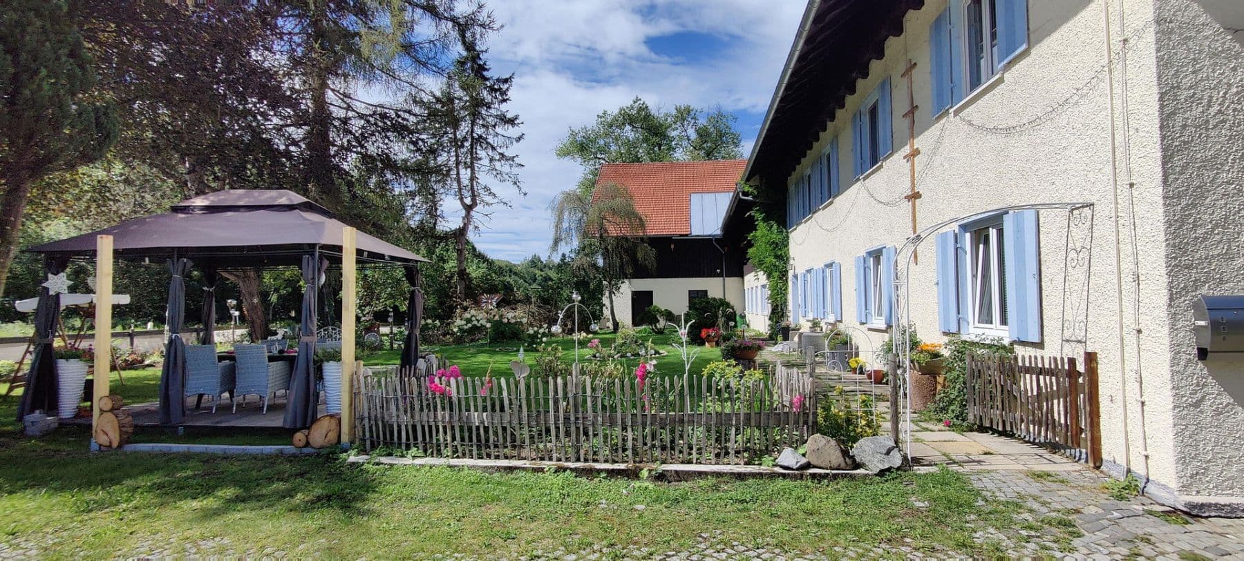 Pronájem bytu 5+1 198 m², Häfeliswald 115, Buchenberg, Bavorsko Pronájem bytu 5+1 198 m², Häfeliswald 115, Buchenberg, Bavorsko