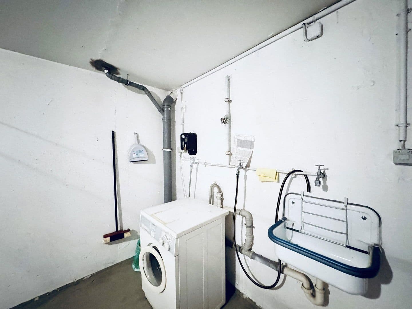 Prodej bytu 3+1 62 m², Tiegenhöfer Straße 10, Wülfrath, Severní Porýní-Vestfálsko Prodej bytu 3+1 62 m², Tiegenhöfer Straße 10, Wülfrath, Severní Porýní-Vestfálsko