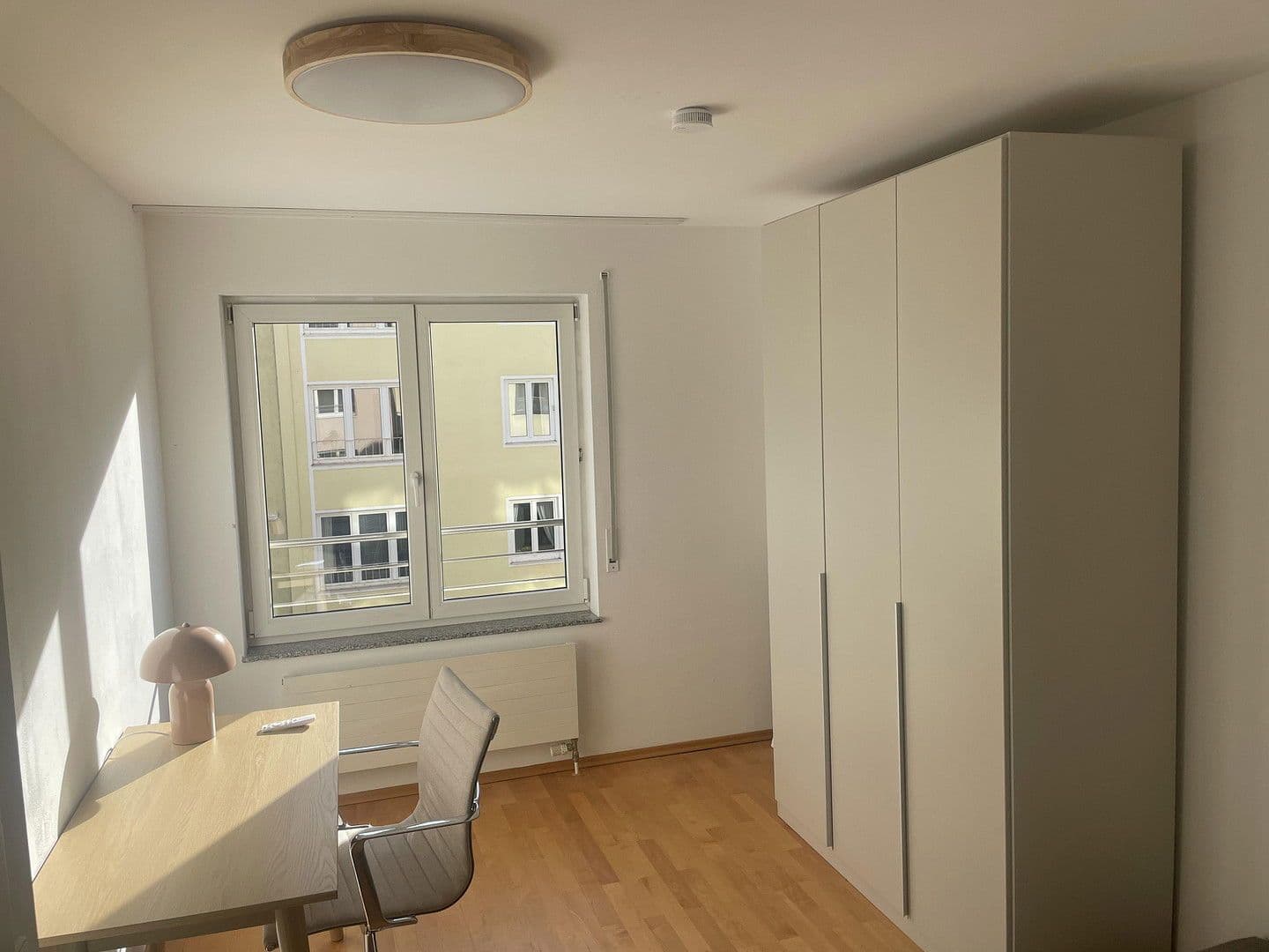 Pronájem bytu 2+1 50 m², Türkenstraße 29, München, Bavorsko Pronájem bytu 2+1 50 m², Türkenstraße 29, München, Bavorsko