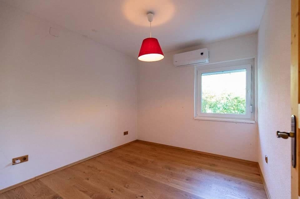 Prodej domu 76 m², pozemek 490 m², Trausdorf, Hradsko Prodej domu 76 m², pozemek 490 m², Trausdorf, Hradsko