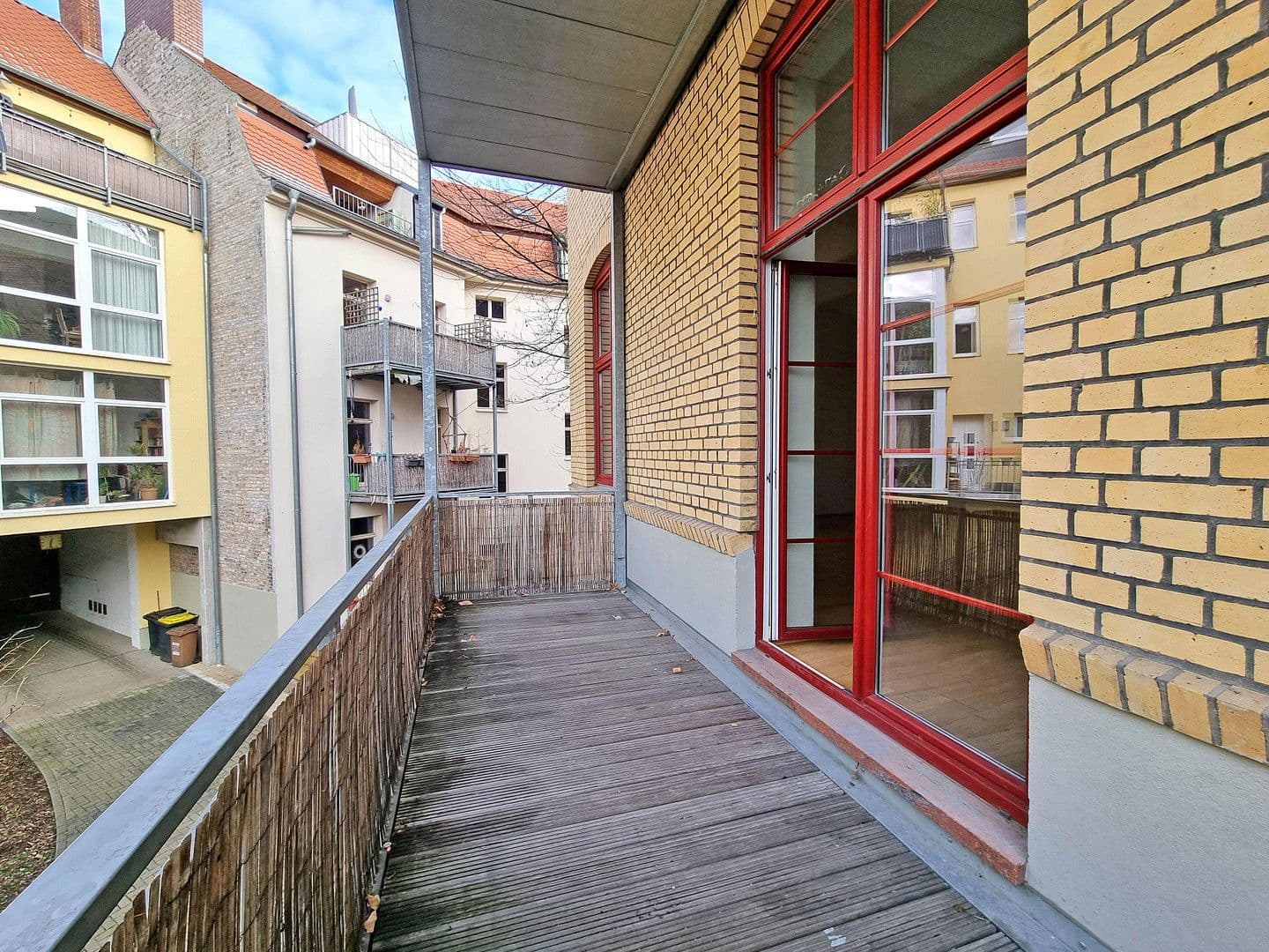 Pronájem bytu 1+1 104 m², Dittenberger Straße 4, Halle, Sasko-Anhaltsko Pronájem bytu 1+1 104 m², Dittenberger Straße 4, Halle, Sasko-Anhaltsko