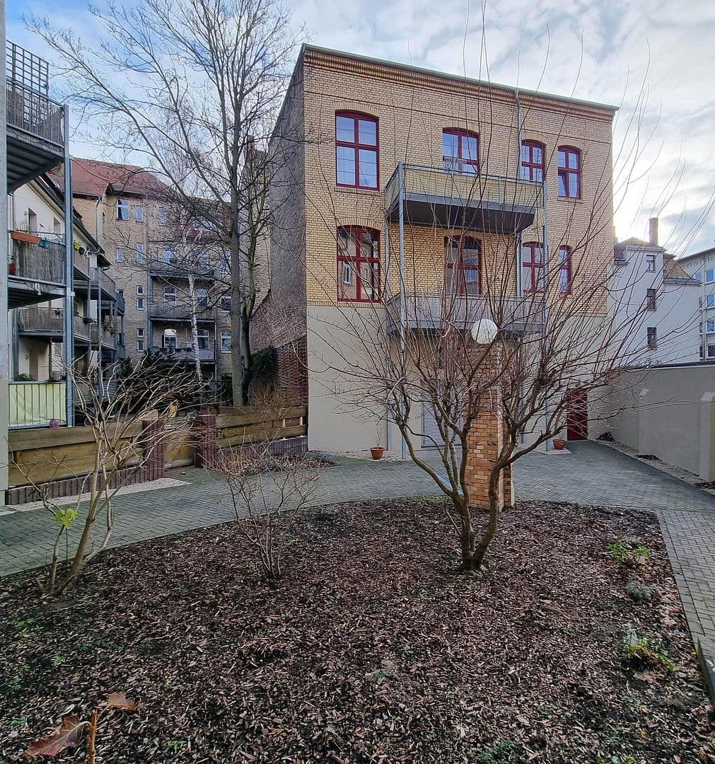 Pronájem bytu 1+1 104 m², Dittenberger Straße 4, Halle, Sasko-Anhaltsko Pronájem bytu 1+1 104 m², Dittenberger Straße 4, Halle, Sasko-Anhaltsko