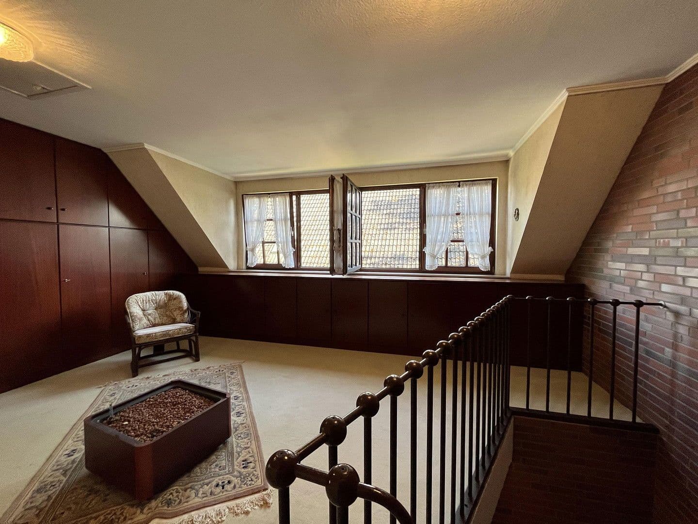 Pronájem domu 202 m², pozemek 947 m², Rellingen, Šlesvicko-Holštýnsko Pronájem domu 202 m², pozemek 947 m², Rellingen, Šlesvicko-Holštýnsko