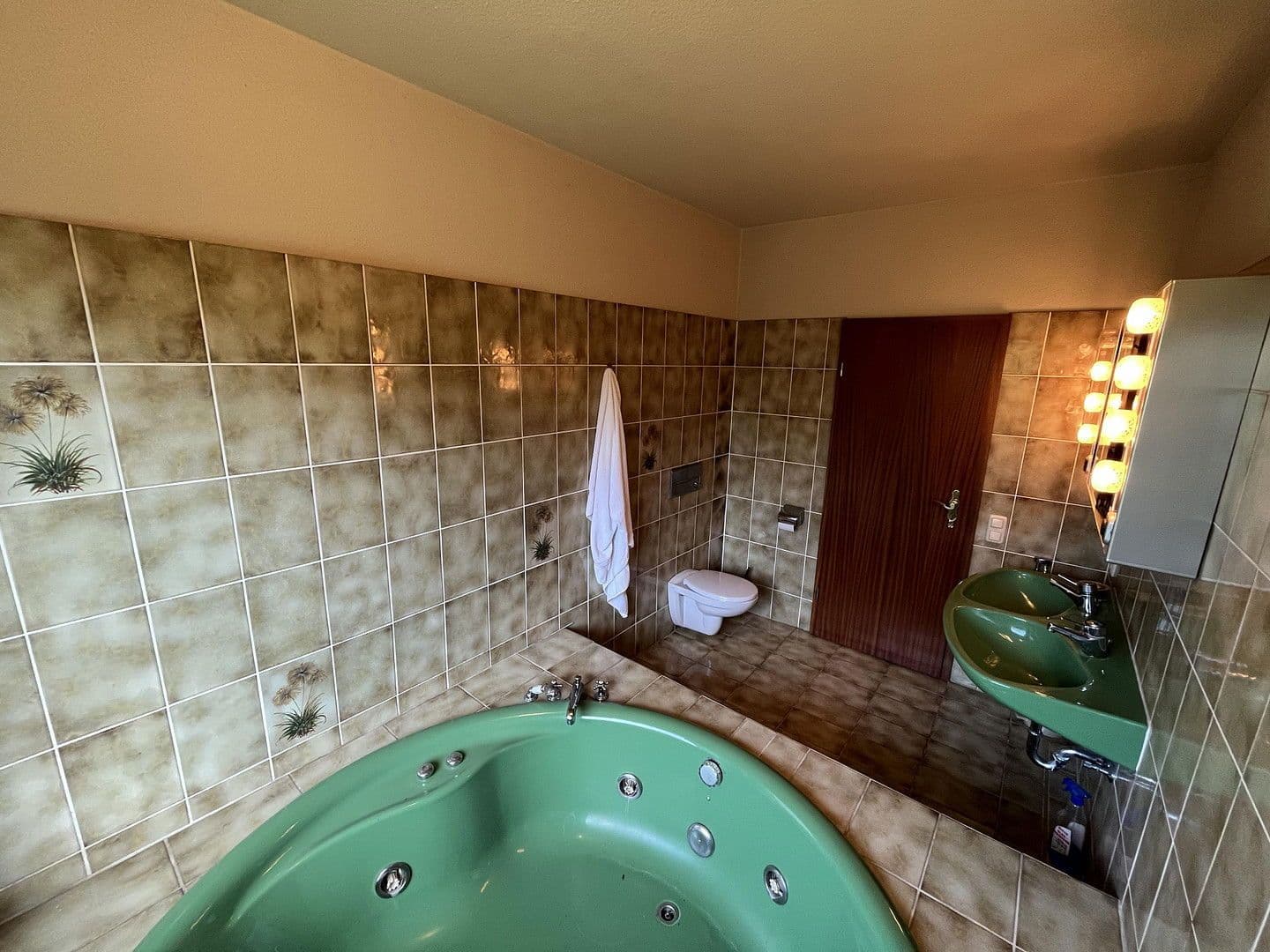 Pronájem domu 202 m², pozemek 947 m², Rellingen, Šlesvicko-Holštýnsko Pronájem domu 202 m², pozemek 947 m², Rellingen, Šlesvicko-Holštýnsko