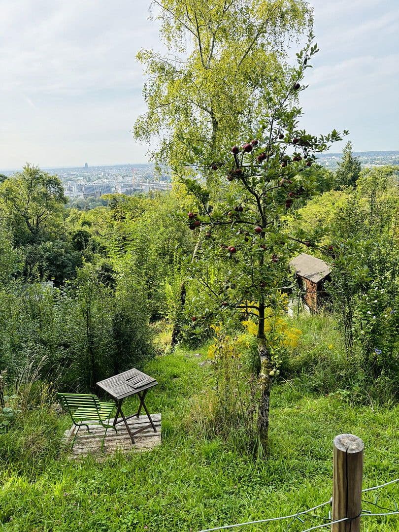 Prodej pozemku 701 m², Lohrberg, Seckbach, Frankfurt am Main, Hessen Prodej pozemku 701 m², Lohrberg, Seckbach, Frankfurt am Main, Hessen