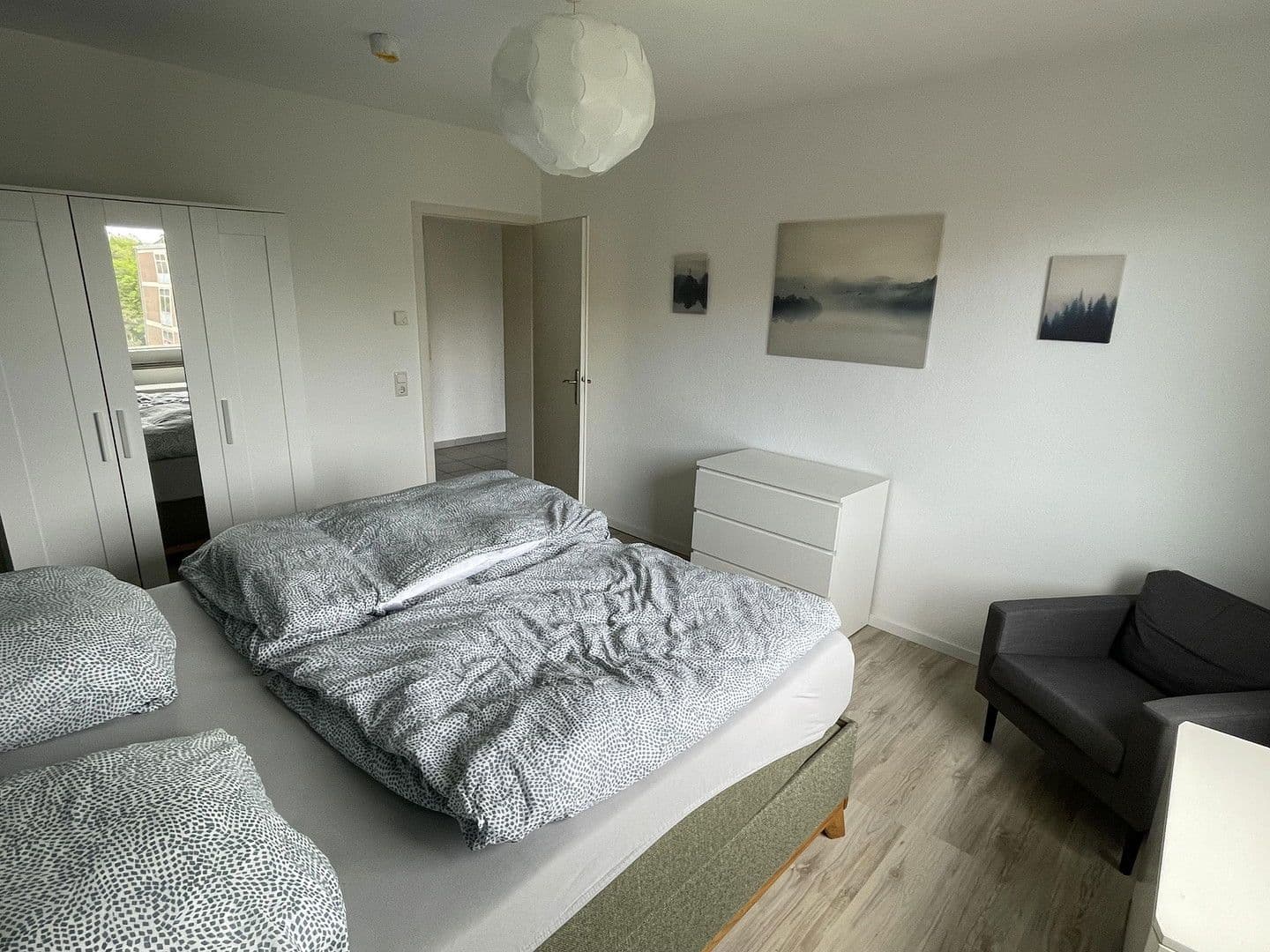 Pronájem bytu 2+1 48 m², Köln, Severní Porýní-Vestfálsko Pronájem bytu 2+1 48 m², Köln, Severní Porýní-Vestfálsko