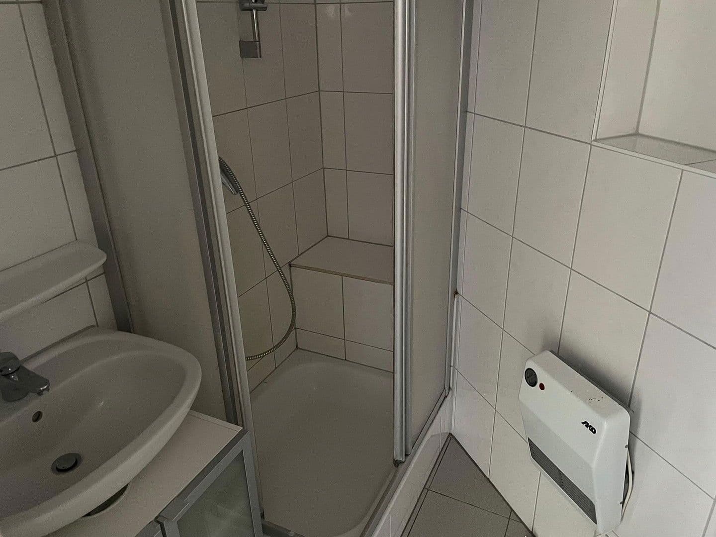 Pronájem bytu 2+1 48 m², Köln, Severní Porýní-Vestfálsko Pronájem bytu 2+1 48 m², Köln, Severní Porýní-Vestfálsko