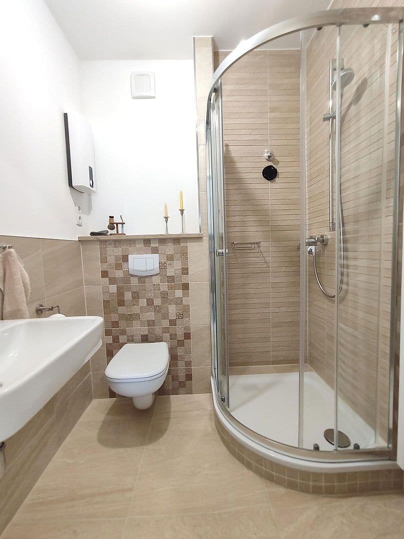 Pronájem bytu 2+1 47 m², Kiel, Šlesvicko-Holštýnsko Pronájem bytu 2+1 47 m², Kiel, Šlesvicko-Holštýnsko