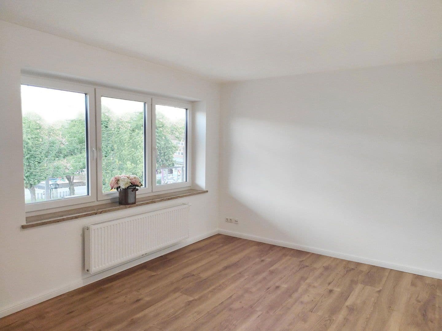 Pronájem bytu 2+1 47 m², Kiel, Šlesvicko-Holštýnsko Pronájem bytu 2+1 47 m², Kiel, Šlesvicko-Holštýnsko