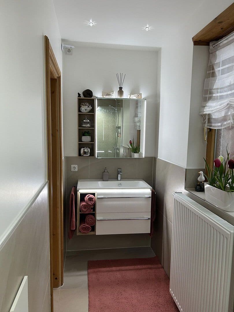 Prodej domu 160 m², pozemek 450 m², Brinkum, Dolní Sasko Prodej domu 160 m², pozemek 450 m², Brinkum, Dolní Sasko