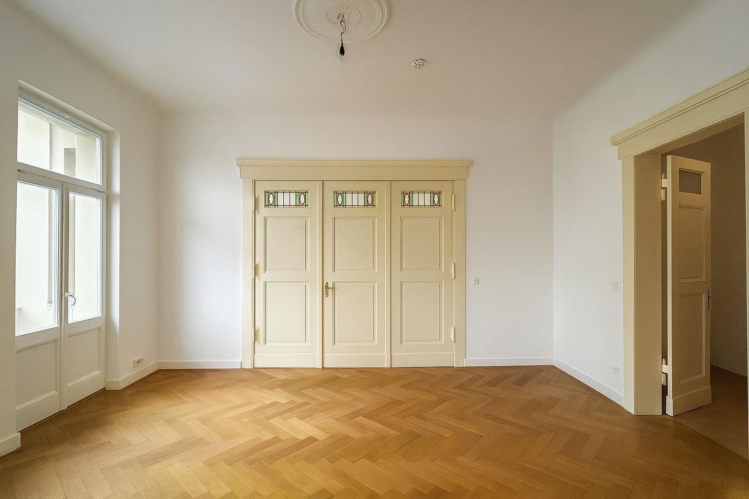 Pronájem bytu 5+1 150 m², Paracelsusstraße 2c, Halle (Saale), Sasko-Anhaltsko Pronájem bytu 5+1 150 m², Paracelsusstraße 2c, Halle (Saale), Sasko-Anhaltsko