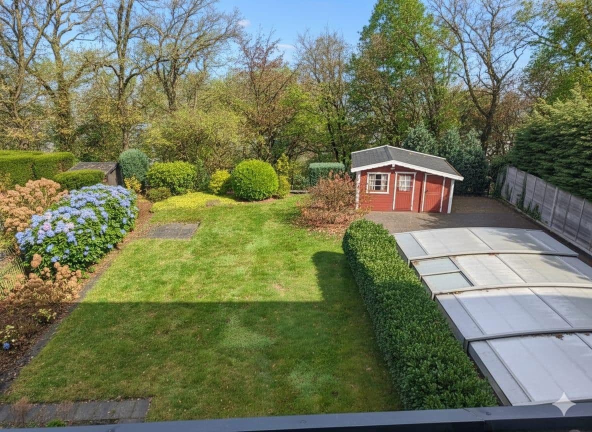 Prodej domu 285 m², pozemek 861 m², Leichlingen, Severní Porýní-Vestfálsko Prodej domu 285 m², pozemek 861 m², Leichlingen, Severní Porýní-Vestfálsko