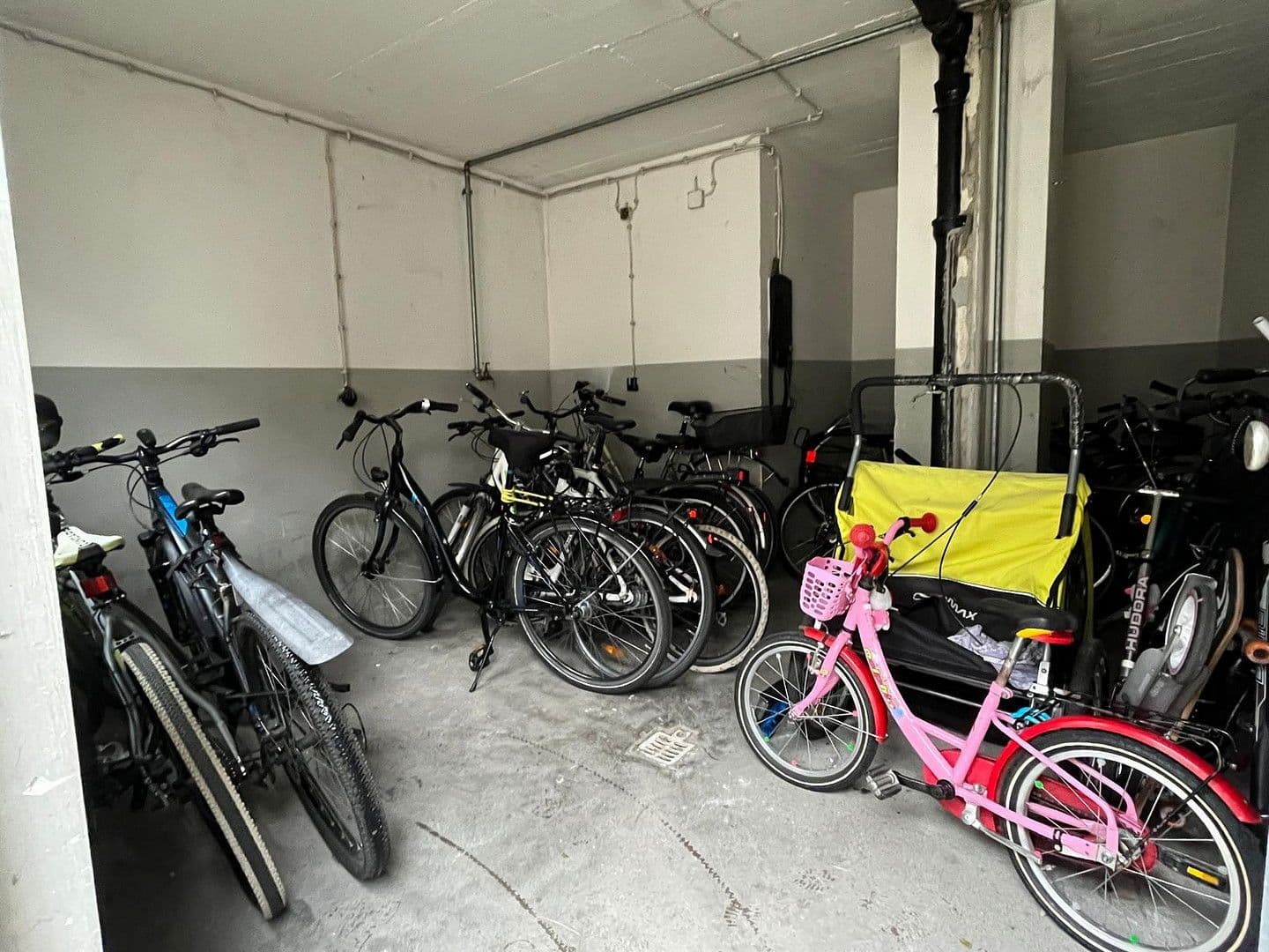 Prodej bytu 2+1 46 m², Heinrichstrasse 100, Darmstadt, Hessen Prodej bytu 2+1 46 m², Heinrichstrasse 100, Darmstadt, Hessen