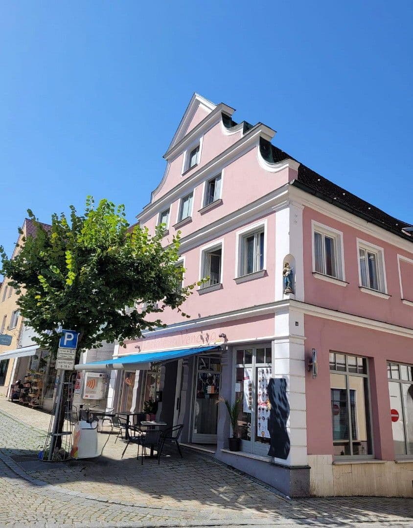 Prodej nebytového prostoru 221 m², Stadtstr. 4, Burgau, Bavorsko Prodej nebytového prostoru 221 m², Stadtstr. 4, Burgau, Bavorsko